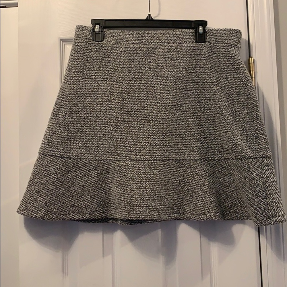Loft skirt